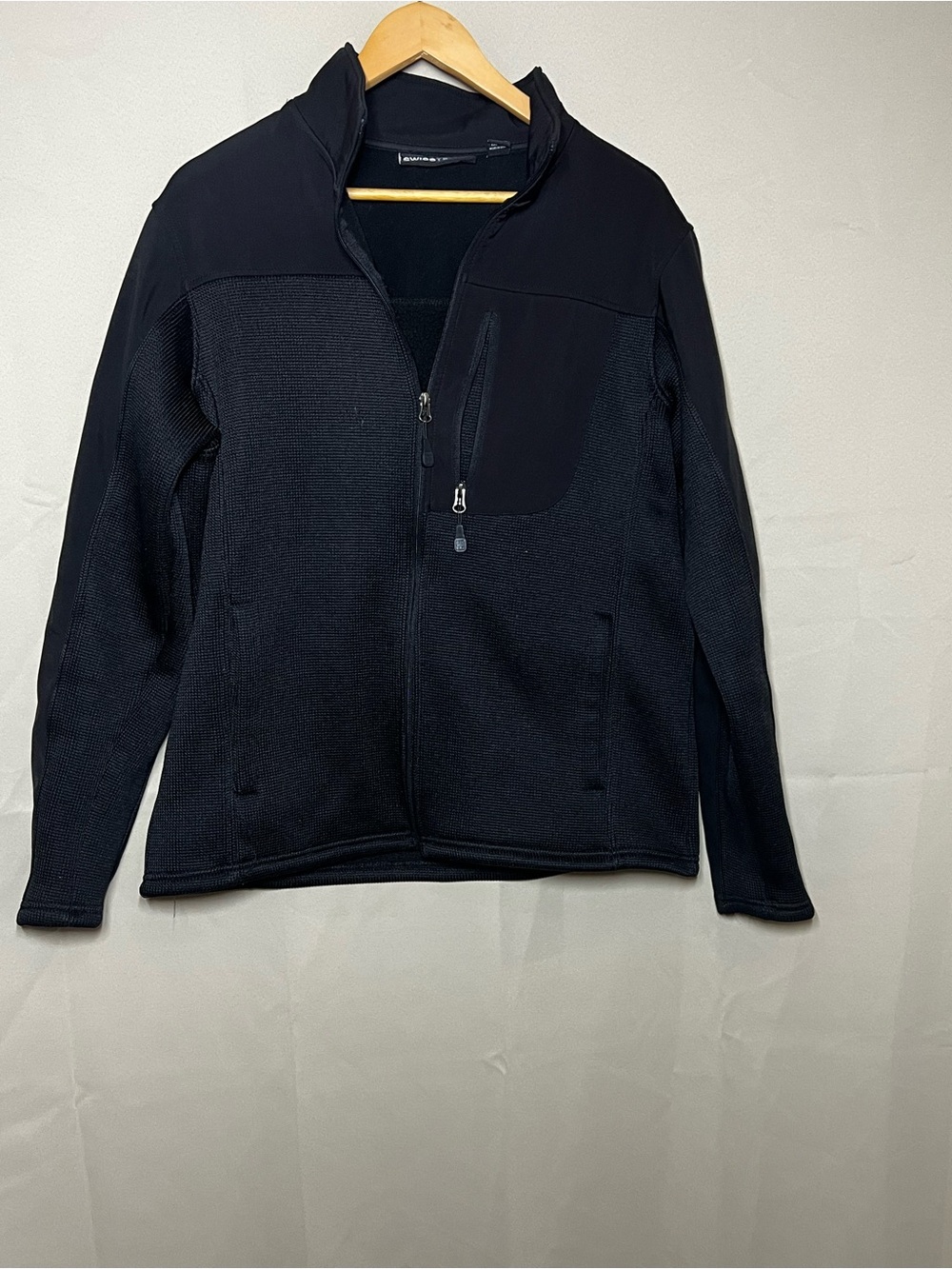 SwissTech Men’s M Black Full Zip Performance Fleece Jacket Outdoor Tech
